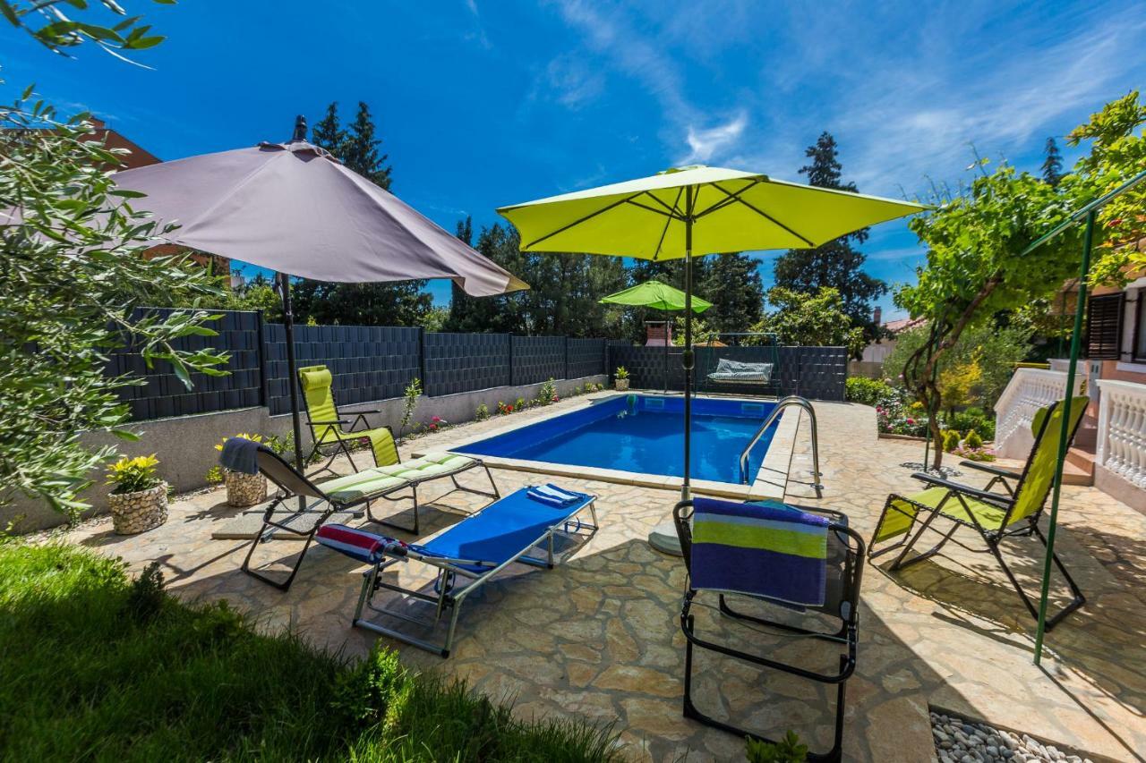 Holiday Home Flora Задар Екстер'єр фото